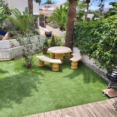 ארונה Studio With Garden מראה חיצוני תמונה